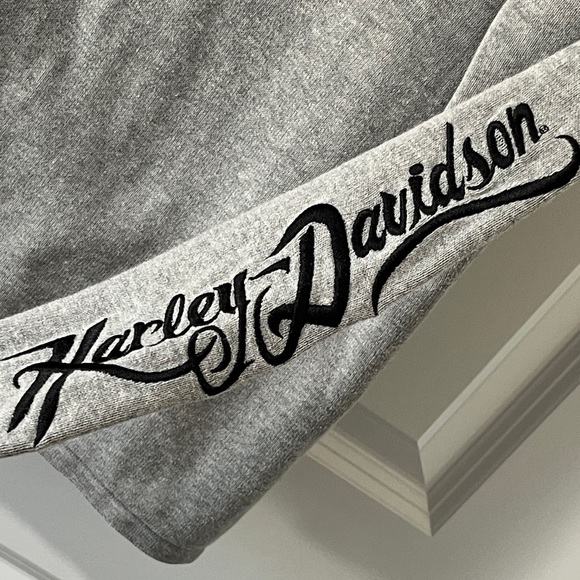 Harley-Davidson Light Gray Pullover Half-Zip Logo Pull Embroidered Sleeves SZ L - Picture 4 of 7